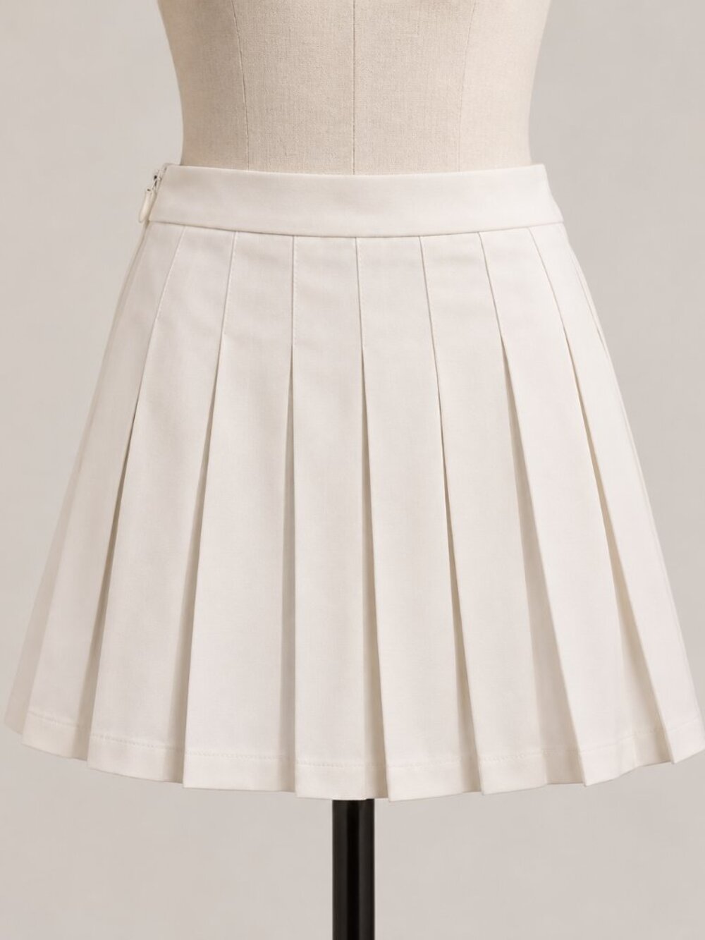 C086 UNIQLO Women's Pleated Mini Skirt SEE LAST PHOTO - Picture 1 of 7